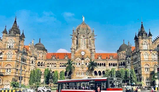 Flights to Mumbai