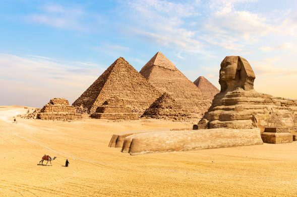 4- Hours Private Tour of Giza Pyramids And other monuments: