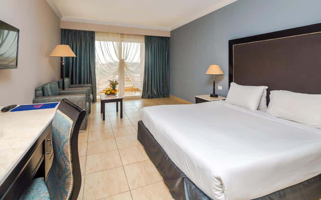 Caesar Palace Hotel and Aqua Park Hurghada Holiday Tour image 5