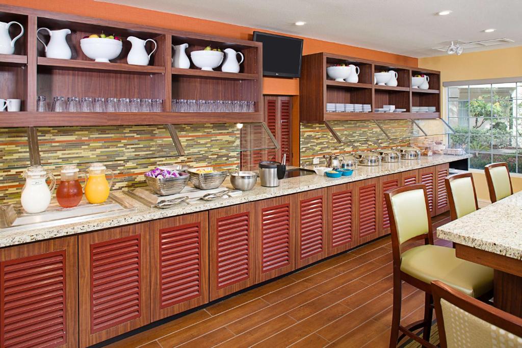 Hyatt House Belmont San Francisco Holiday Package image 4