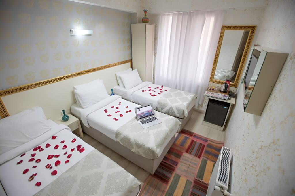 Grand Istanbul 3 Star Holiday Package image 3