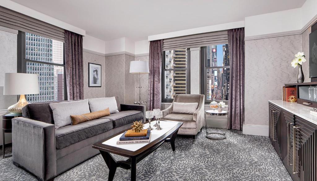 New York West House Holiday Package image 2