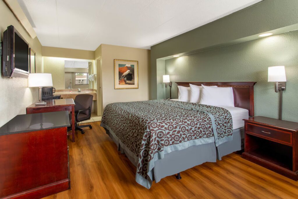 Travelodge By Wyndham South Holland Chicago Holiday Tour image 2