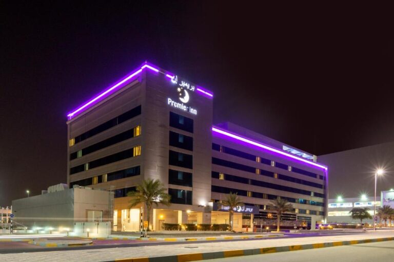 Premier Inn Abu Dhabi Airport Business Park Holiday Package image 6