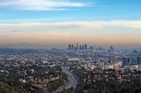 Los Angeles Cameo Beverly Holiday Package