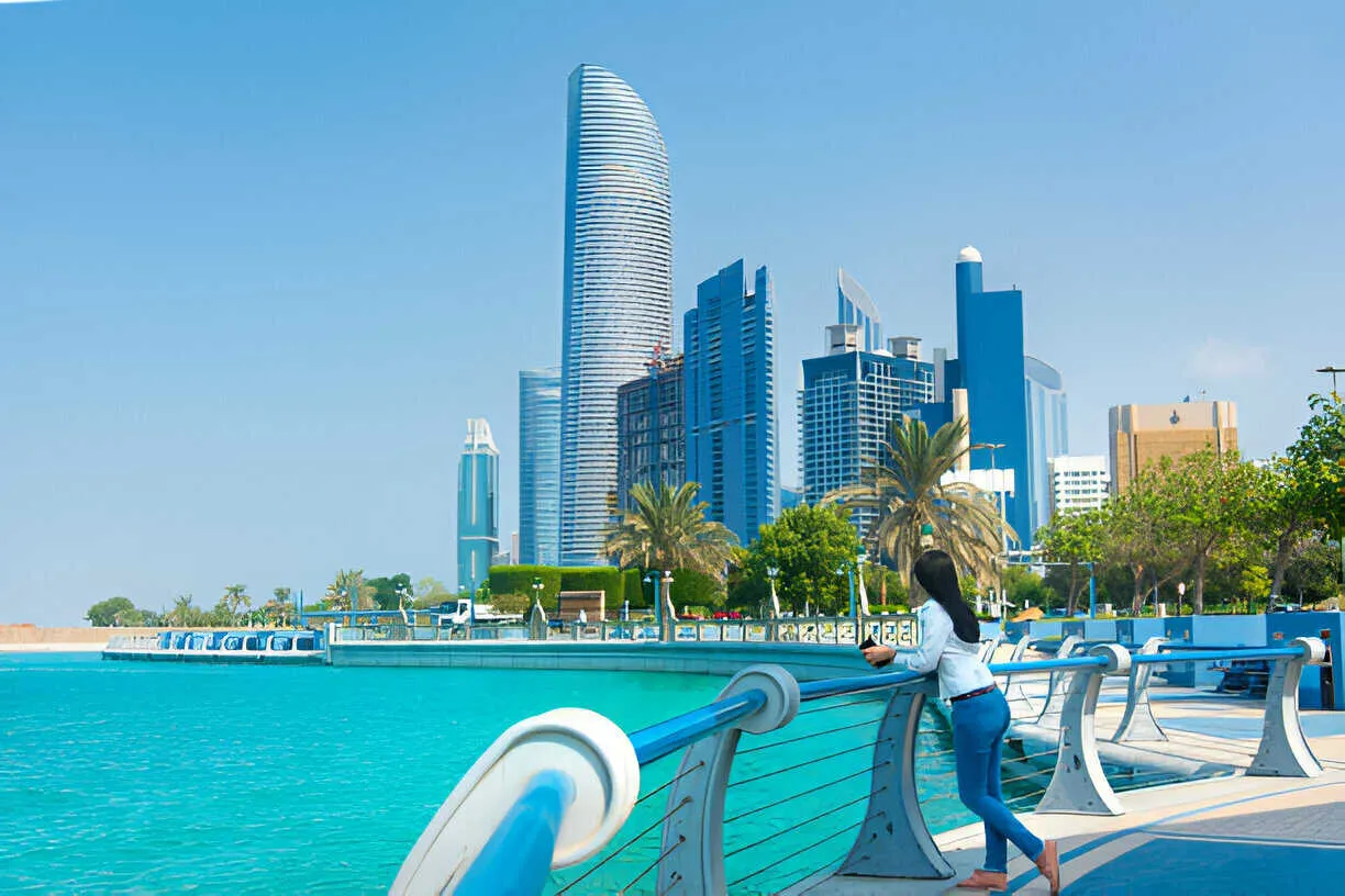 W Abu Dhabi Hotel Holiday Package