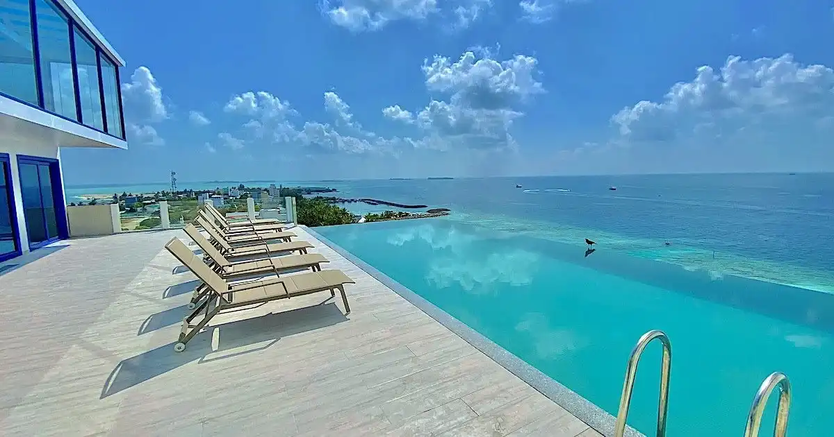 Kaani Palm Beach Hotel