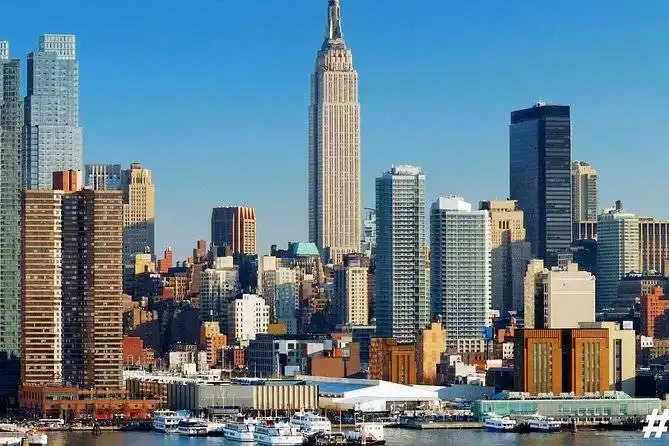 Double Tree by Hilton New York Holiday Package