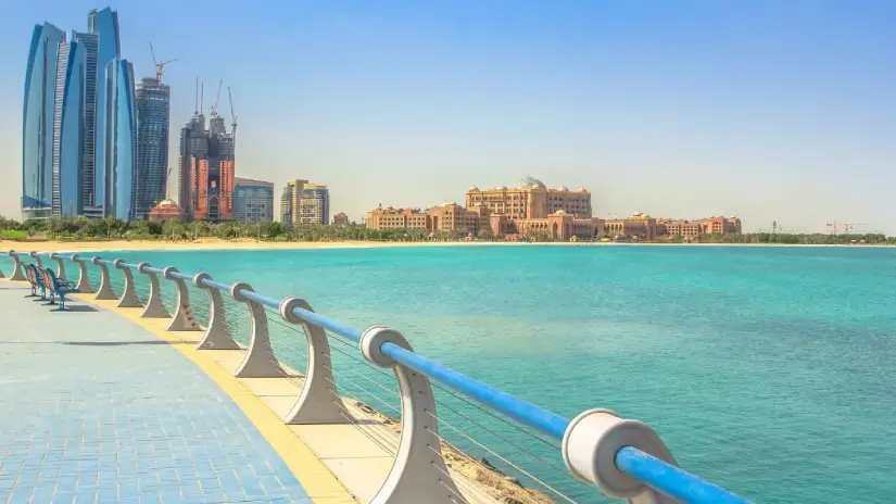 Abu Dhabi Corniche Experience
