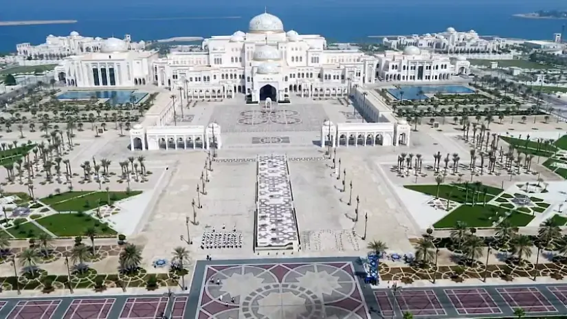 Qasr Al Watan Tour