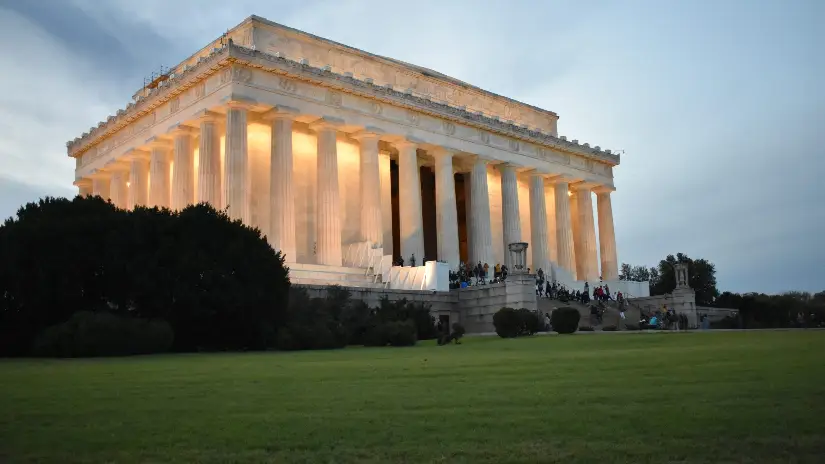 National Mall & Memorials Tour