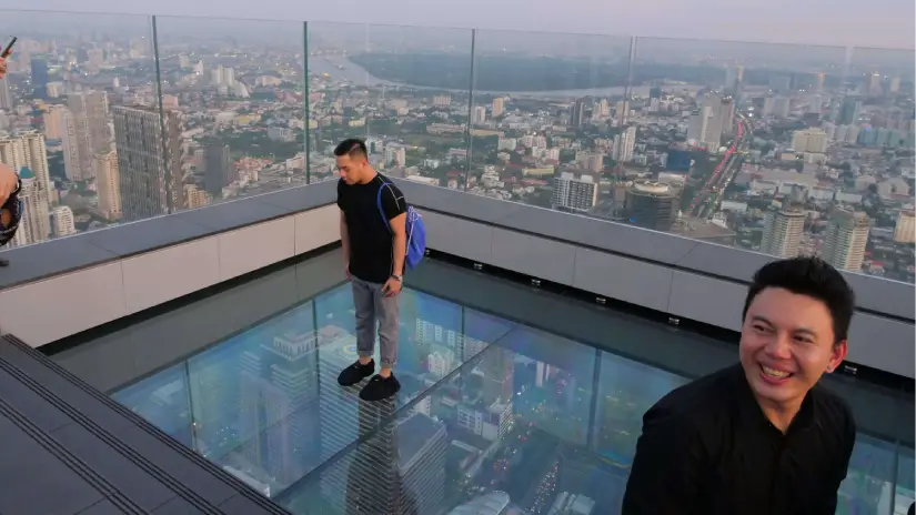 Mahanakhon SkyWalk Experience