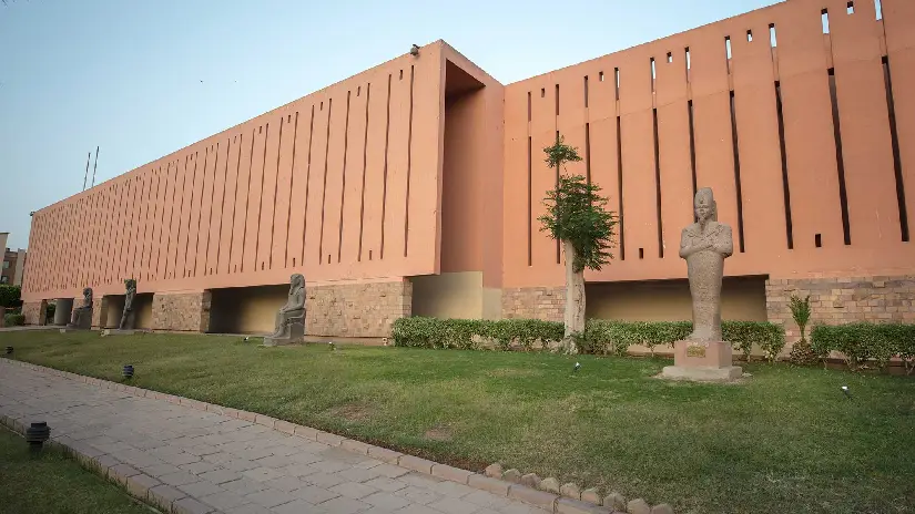 Luxor Museum Tour