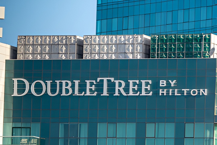 Double Tree by Hilton Hotel Newark  Airport