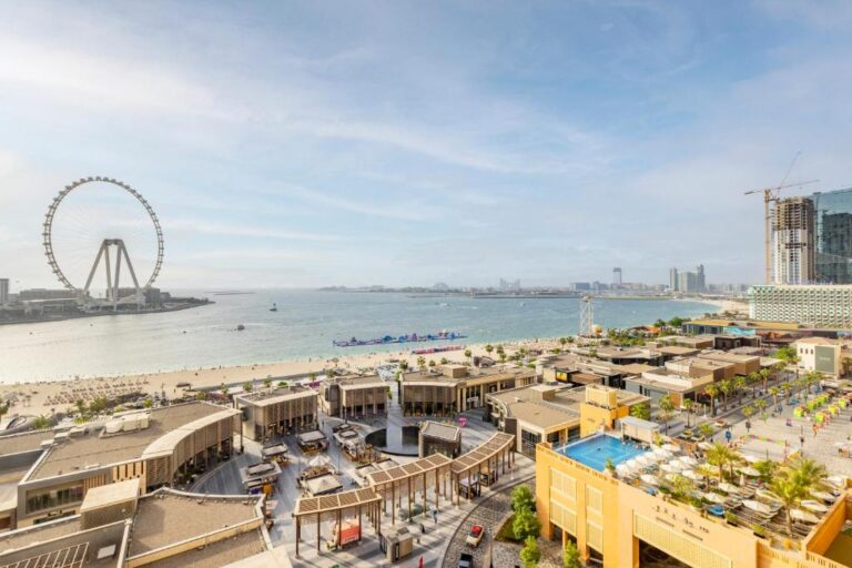 Roda Amwaj Suites  Jumeirah Beach  Residence
