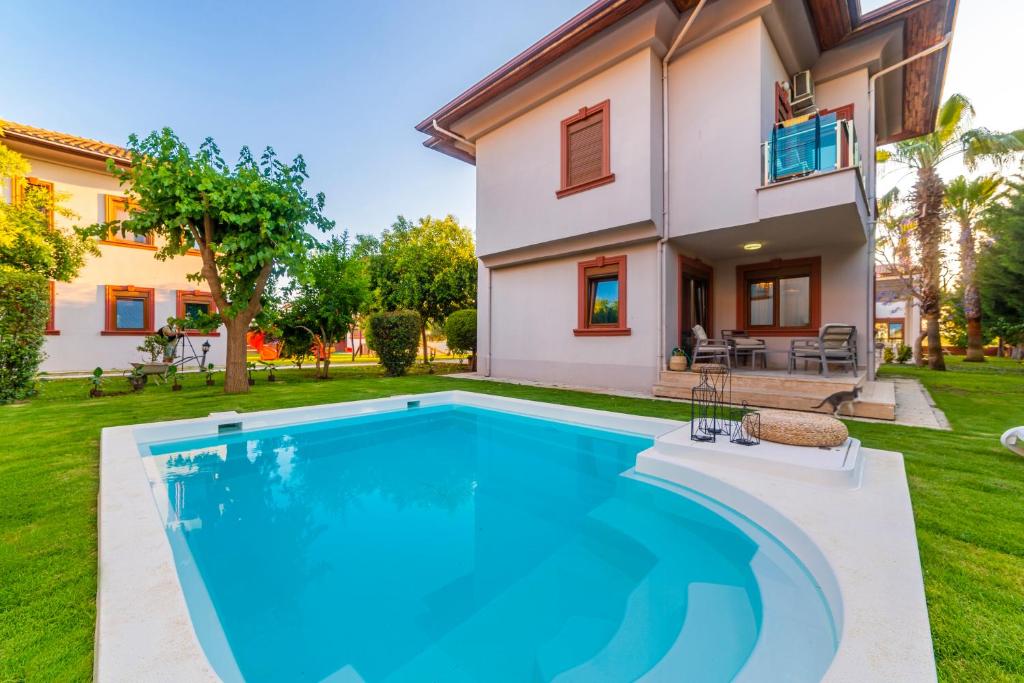 Vista Villas & Suites Antalya Holiday Tour