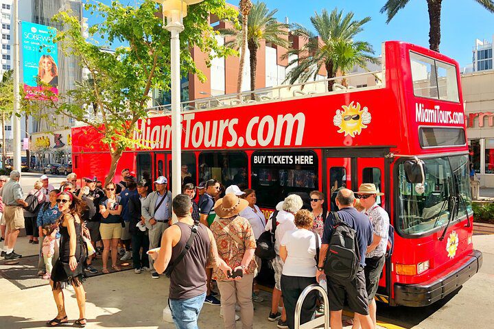 City Half Day Tour of Miami by Bus with Sightseeing Cruise